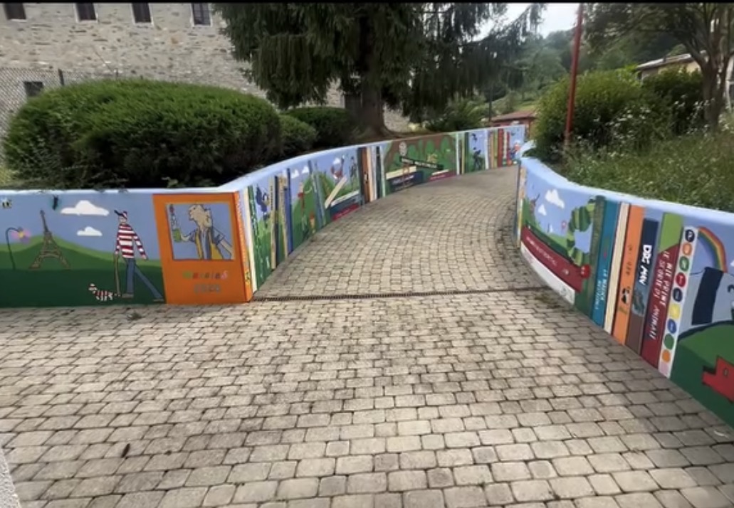 Murales scuola Pura Murales scuola Pura